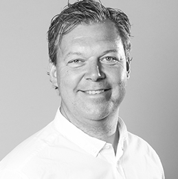 ULF HJALMARSSON